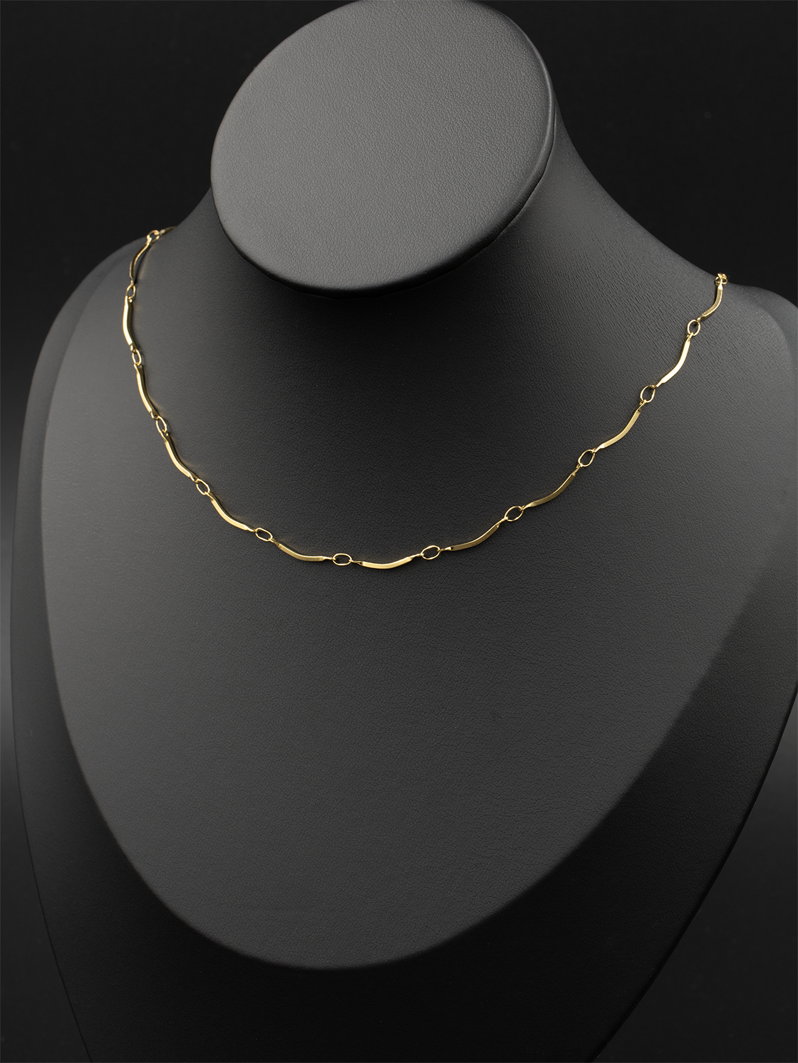 Gold Wavy Link Chain / 16A