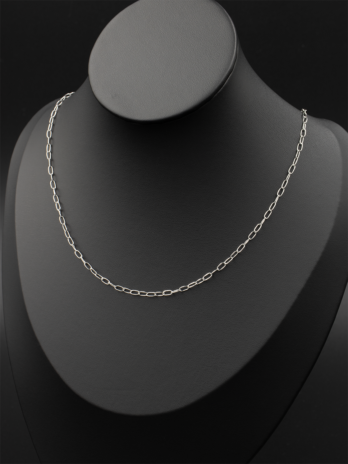 Mini Paperclip Chain / 02