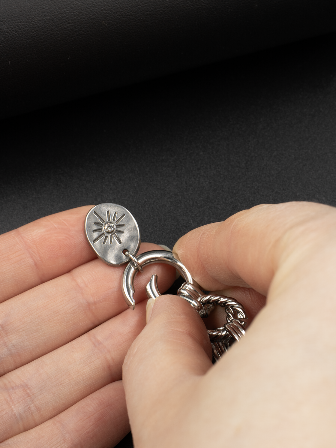 Chunky Twisted Chain Bracelet / 21