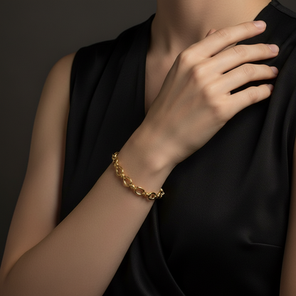 Gold Oval Links Bracelet