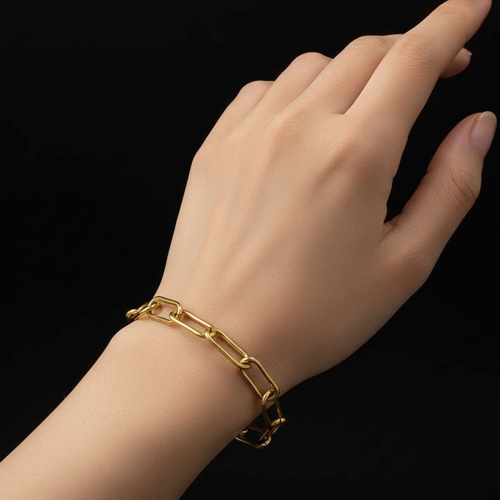 Chunky Gold Paperclip Bracelet