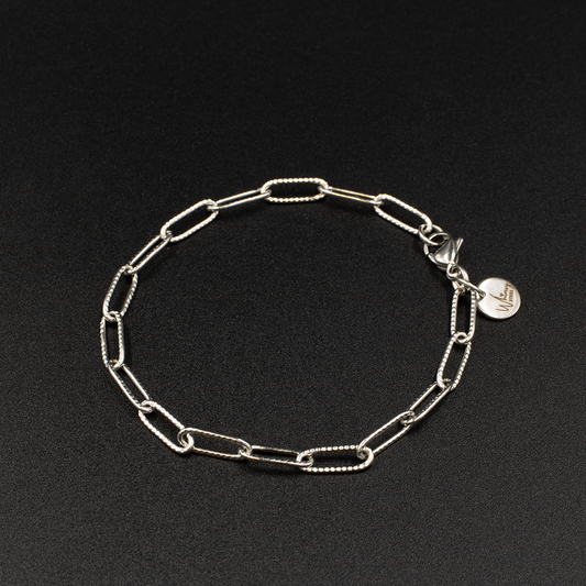 Textured Paperclip Link Bracelet