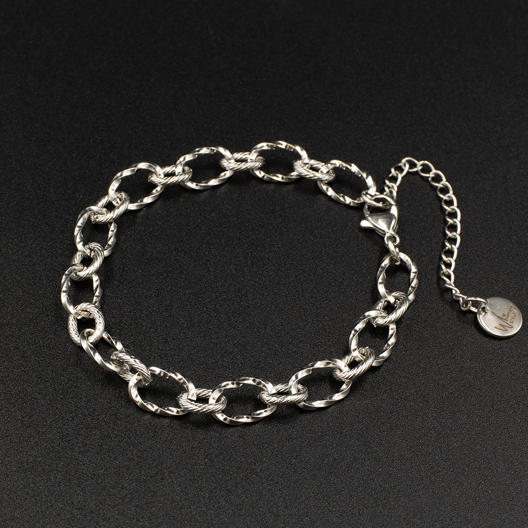 Twisted Link Bracelet