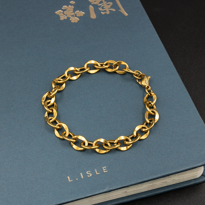 Gold Hammered Link Bracelet