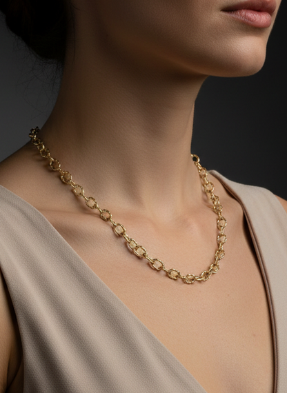 Gold Textured Oval Link Chain / 05