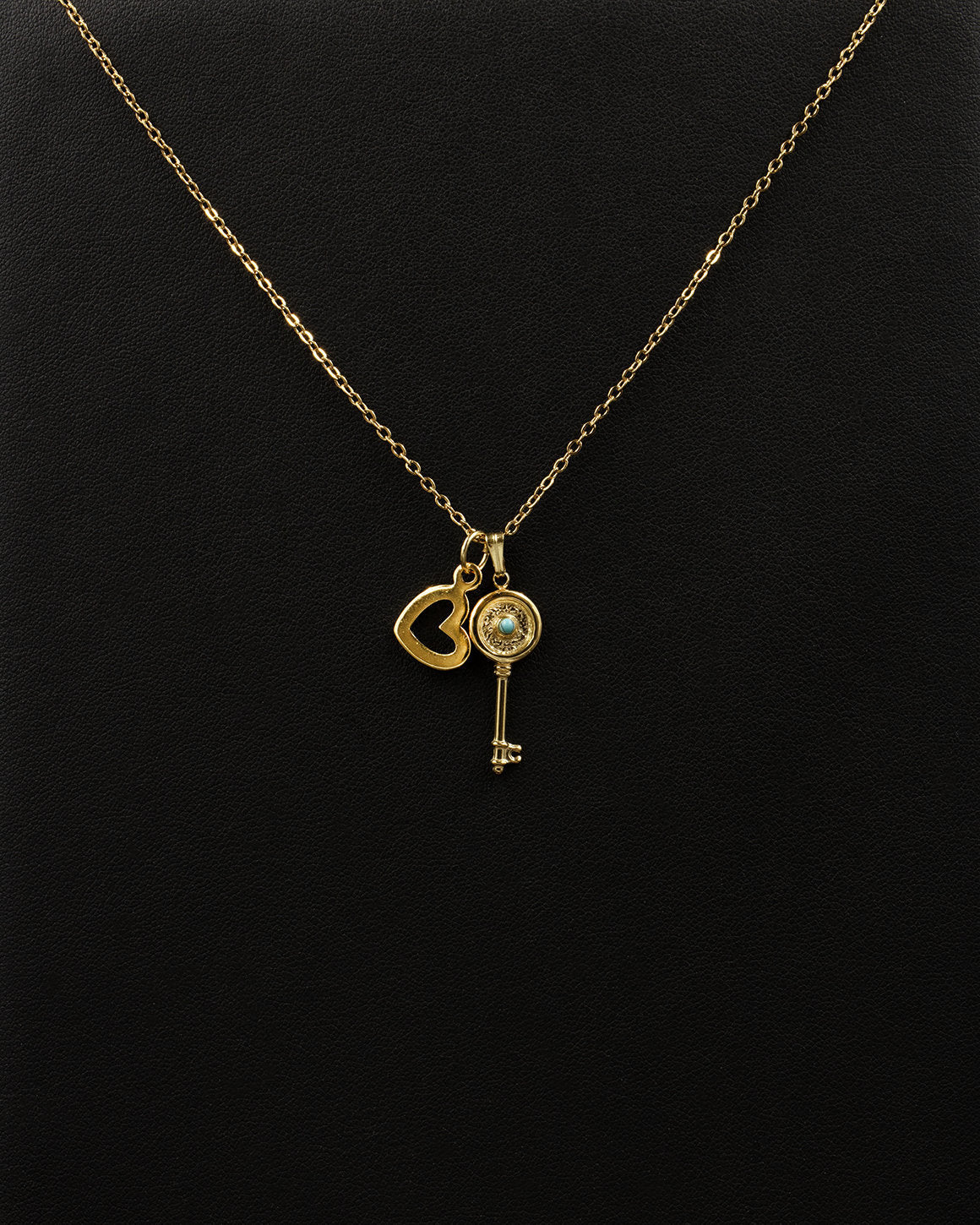 Delicate 18K Gold Chain Necklace with Key and Heart Pendant