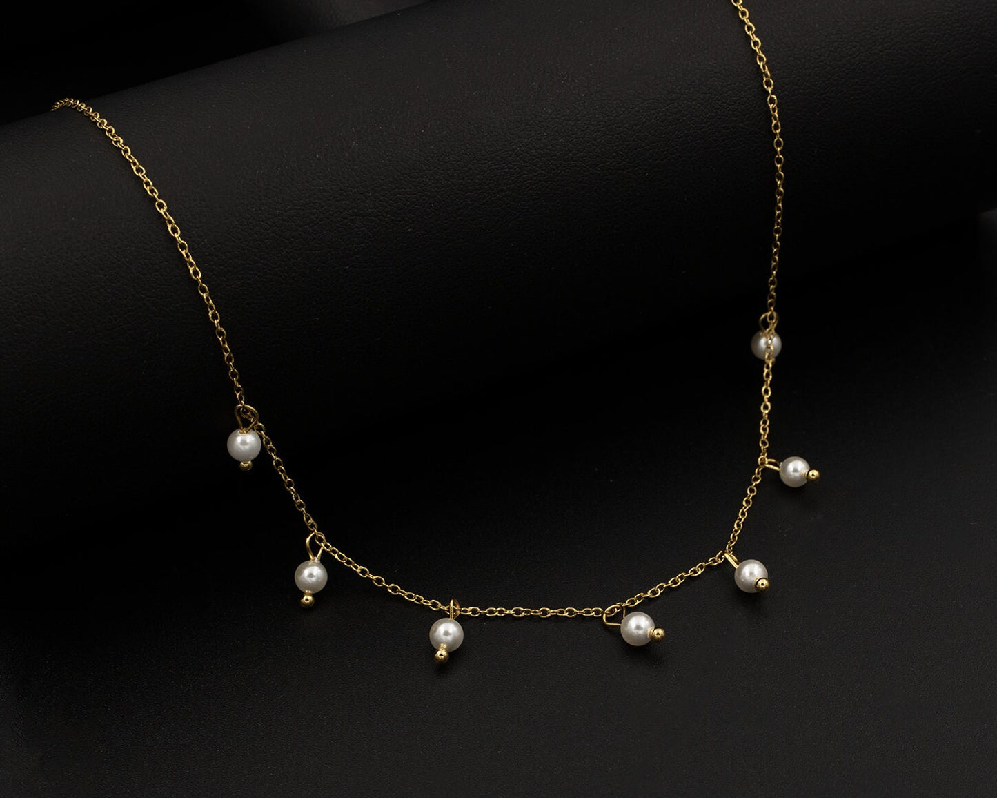 Dainty Gold Pearl Choker Necklace